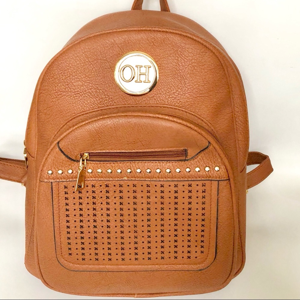Fashion Backpack | Detailed Camel Vegan Leather - Picture 2 of 16